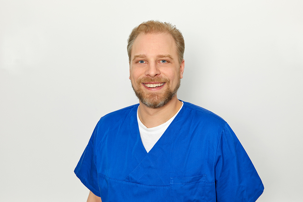 Zahnarzt Neuburg - Praxis Reubel - Team - Dr. med. dent. Benjamin Klimesch